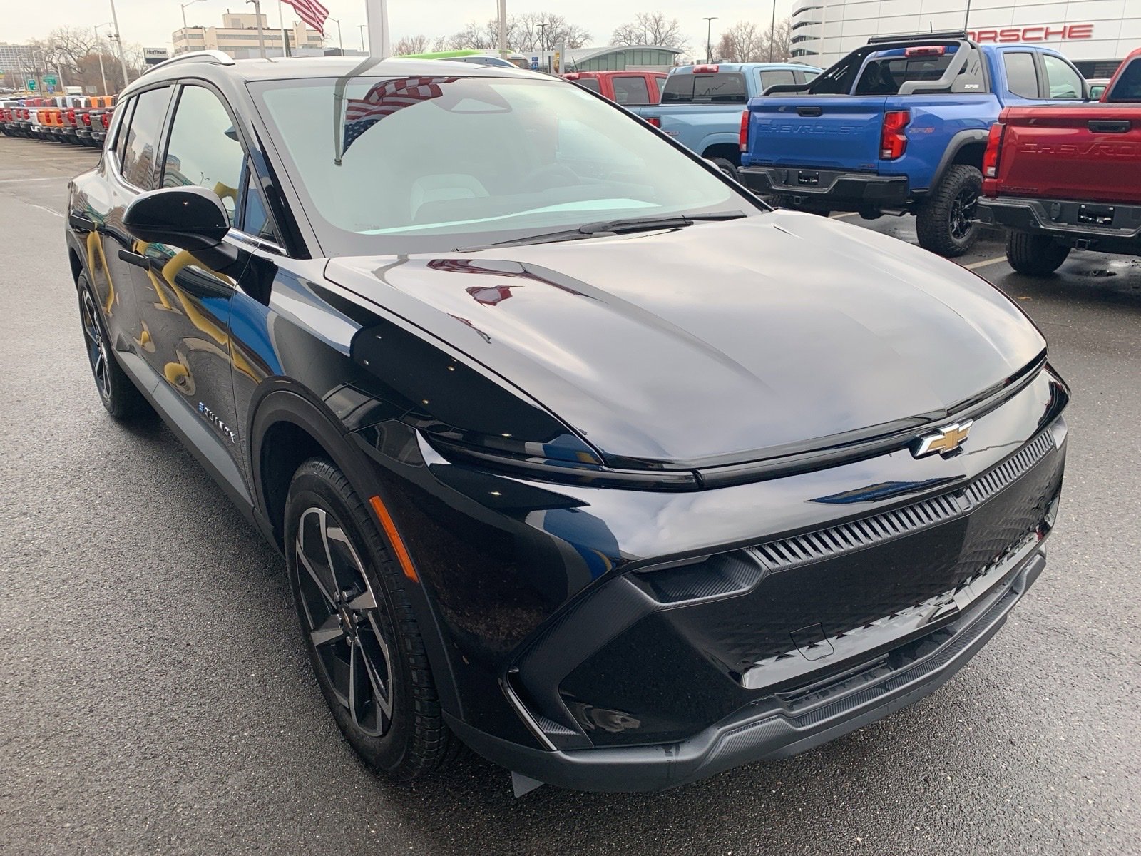 2026 Chevrolet Equinox EV LT photo 3