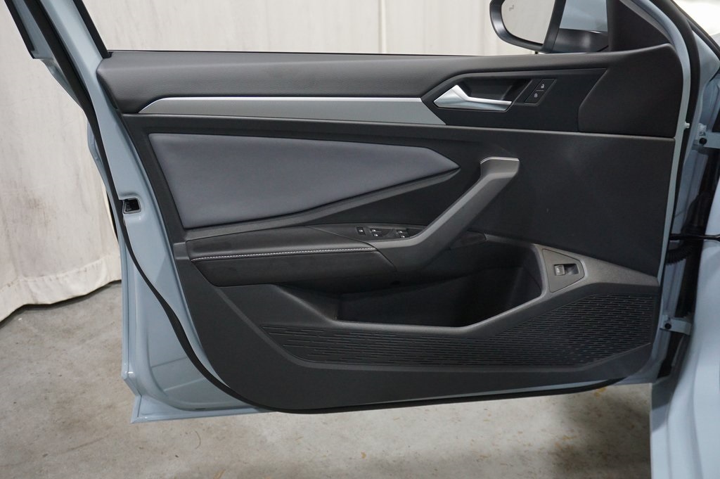 2025 Volkswagen Jetta 1.5T SE photo 20