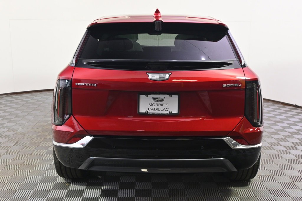 2025 Cadillac Optiq Luxury photo 5