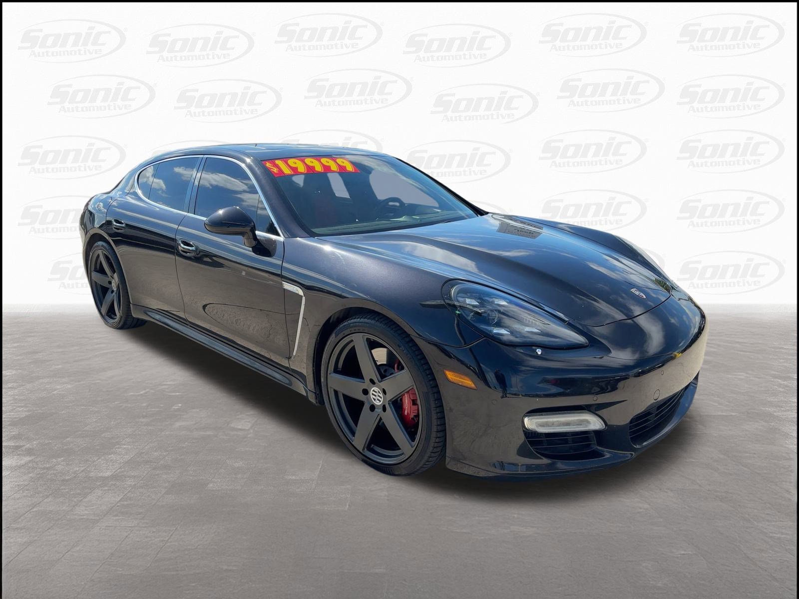 2010 Porsche Panamera Turbo photo 5