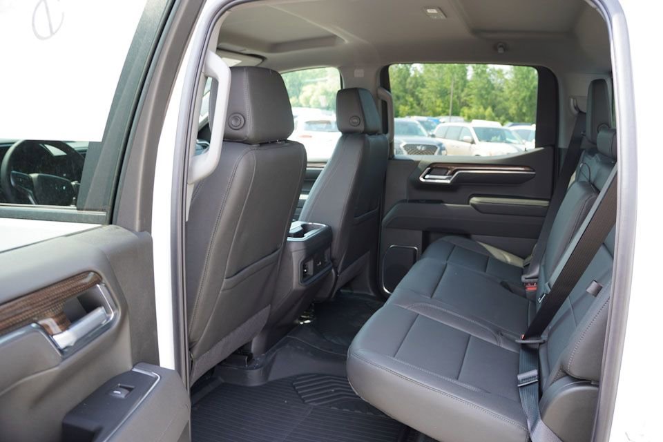 2026 Chevrolet Silverado 1500 LT Trail Boss photo 10