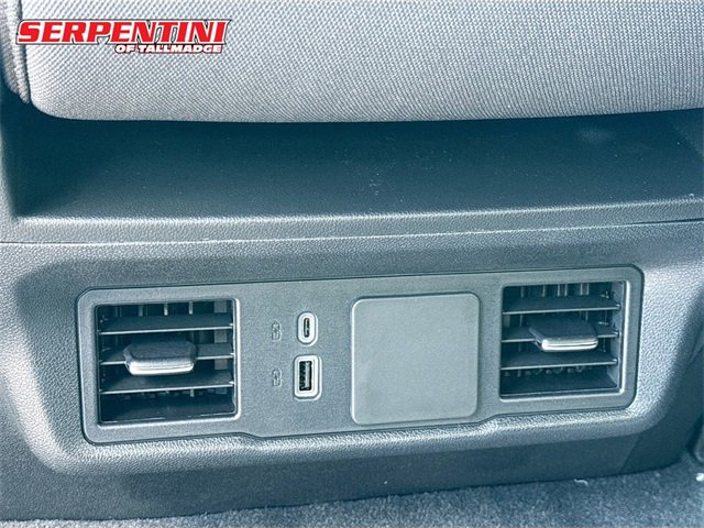 2025 Chevrolet Silverado 2500HD Custom photo 21
