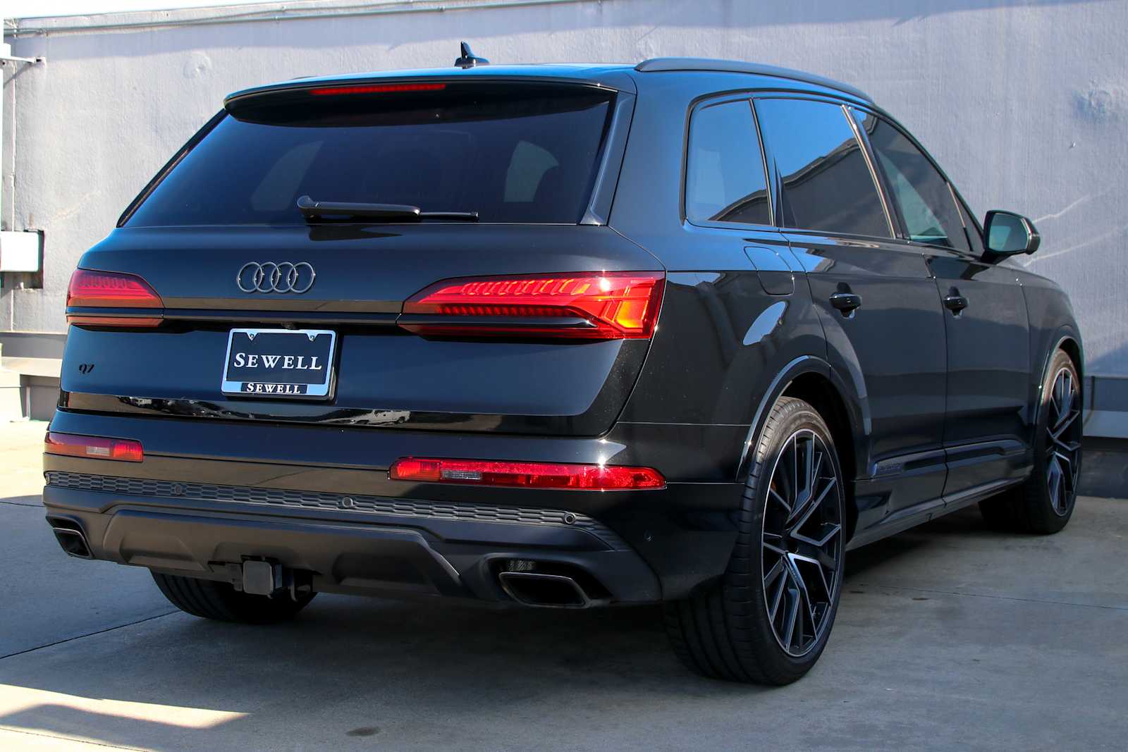Certified Used 2025 Mythos Black Metallic Audi Prestige image 4