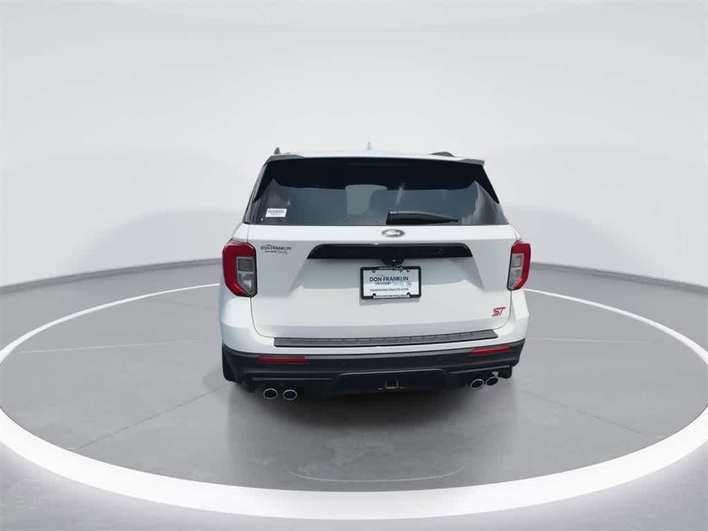 2022 Ford Explorer ST photo 7