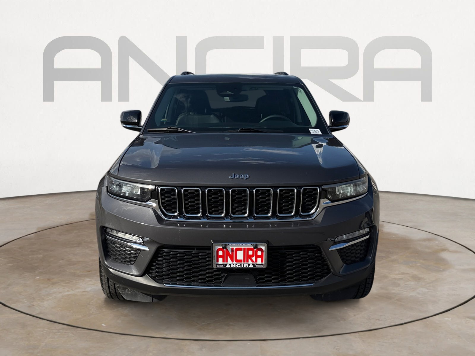 2024 Jeep Grand Cherokee Limited photo 4