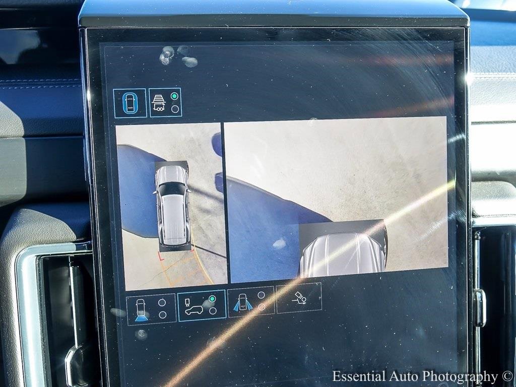 2025 GMC YUKON - Image 19