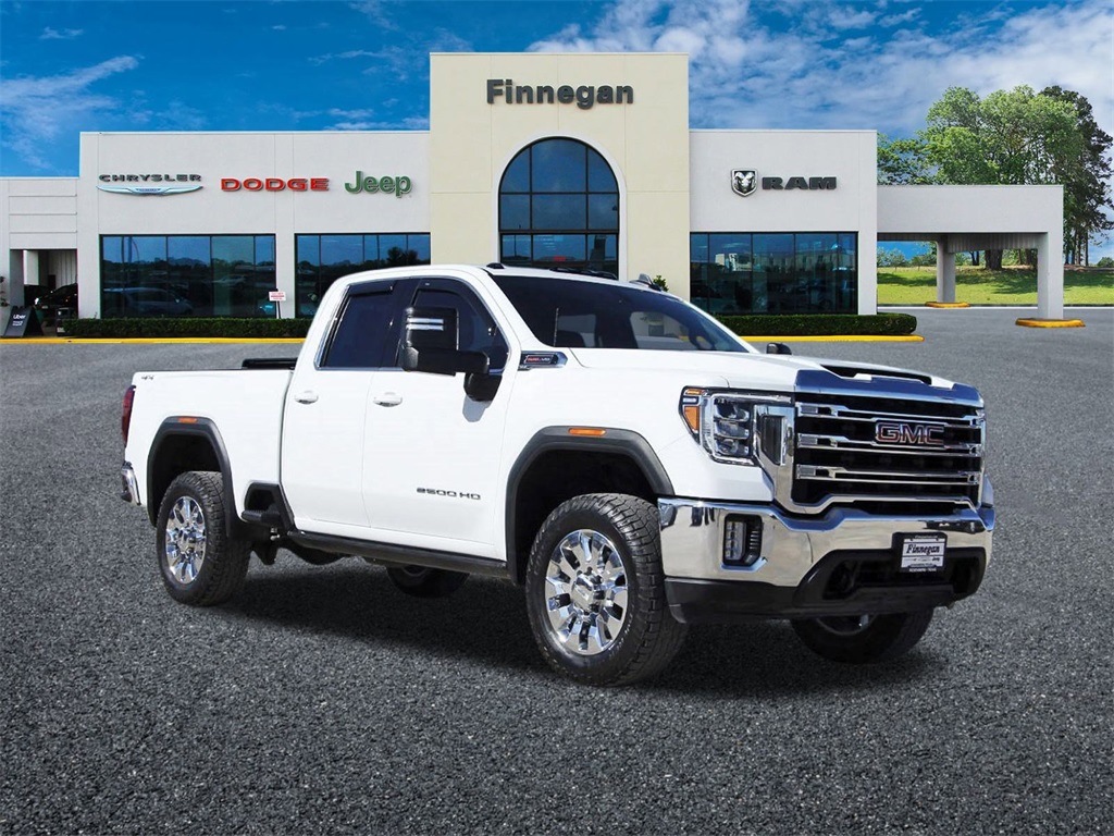 2022 GMC Sierra 2500HD SLE's photo