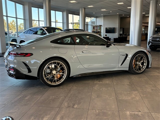 2025 Mercedes Benz AMG GT 63 photo 3