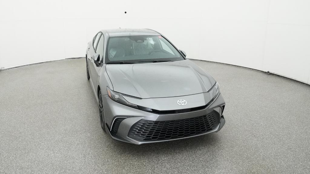 2025 Toyota Camry SE photo 29