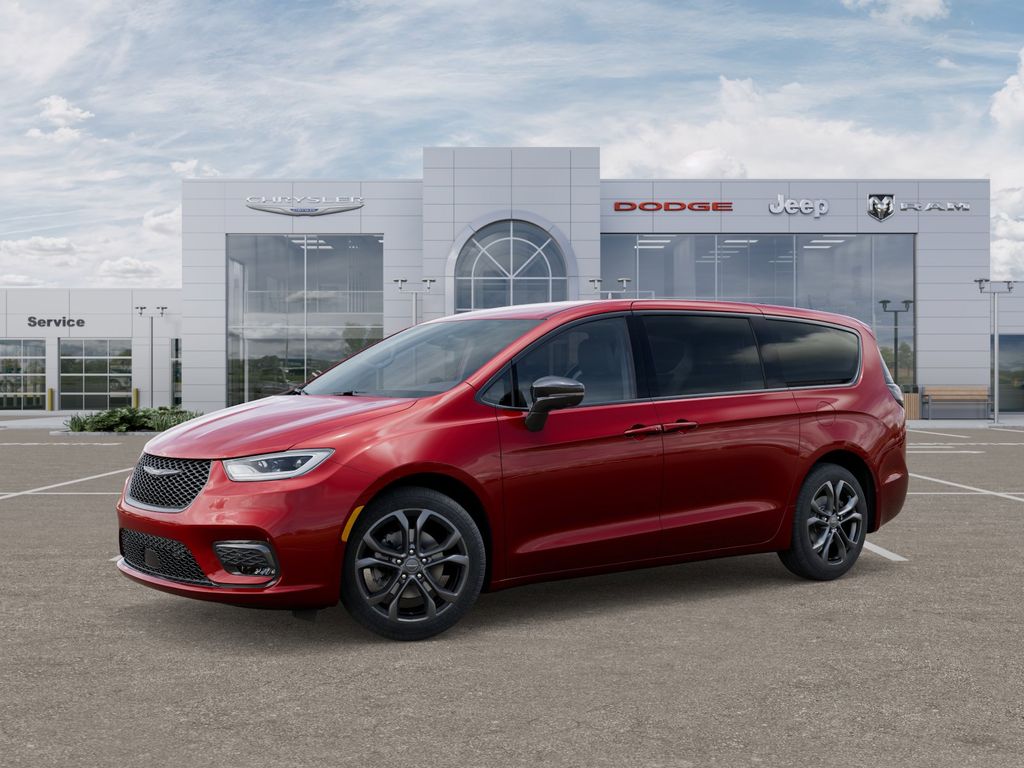 2026 Chrysler Pacifica photo 2