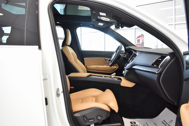 2023 Volvo XC90 Ultimate photo 10