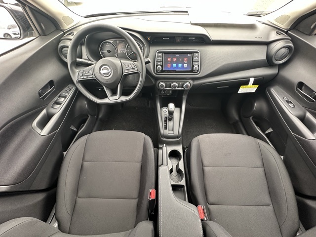 2025 Nissan Kicks Play S photo 23