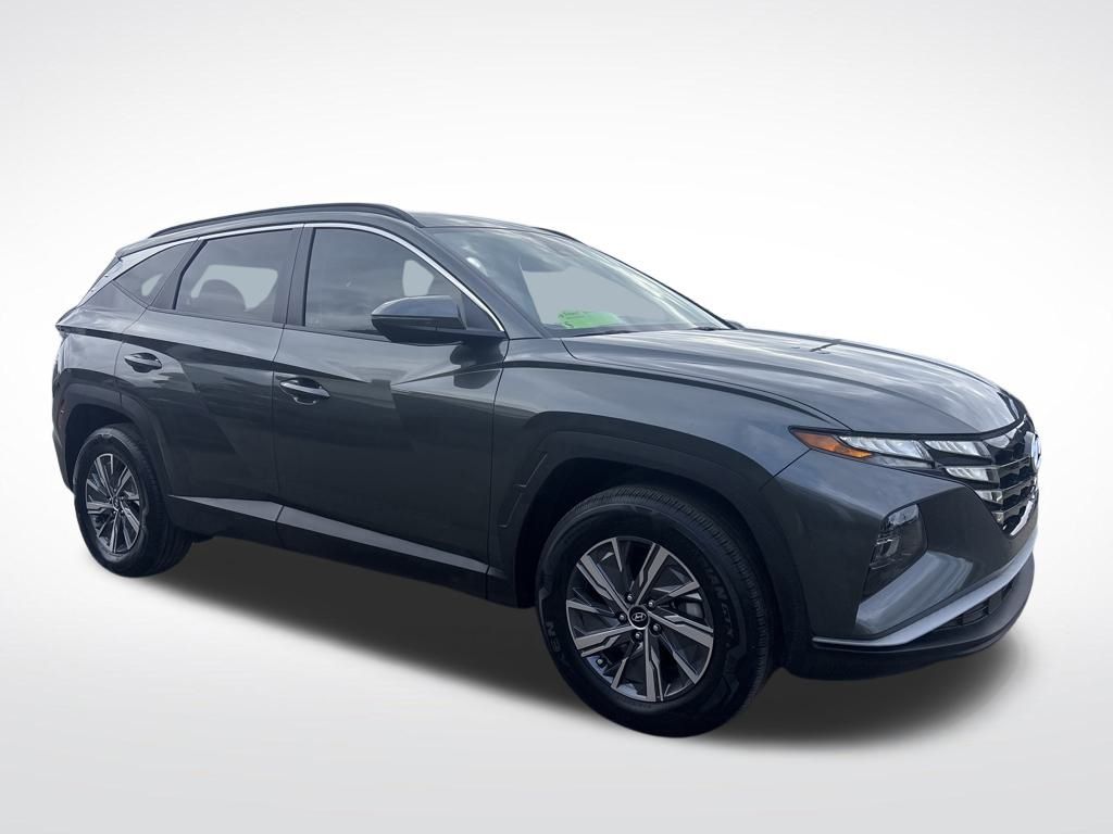 2022 Hyundai Tucson Blue's photo