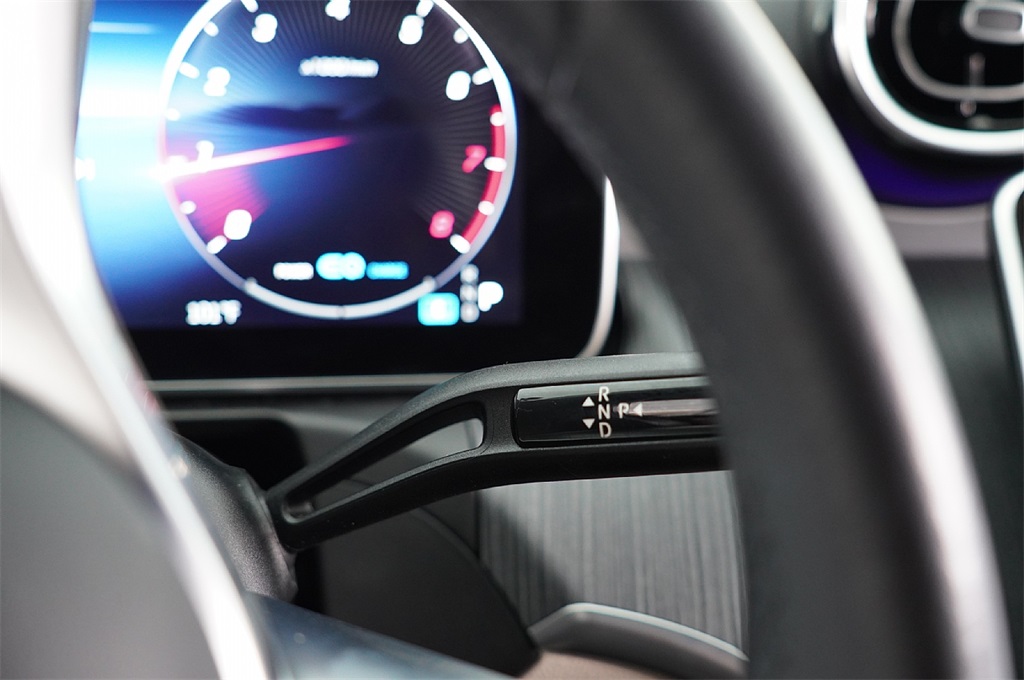 2022 Mercedes Benz C 300 photo 23