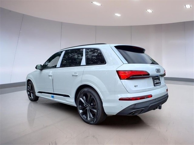 2025 Audi Q7 Prestige photo 3