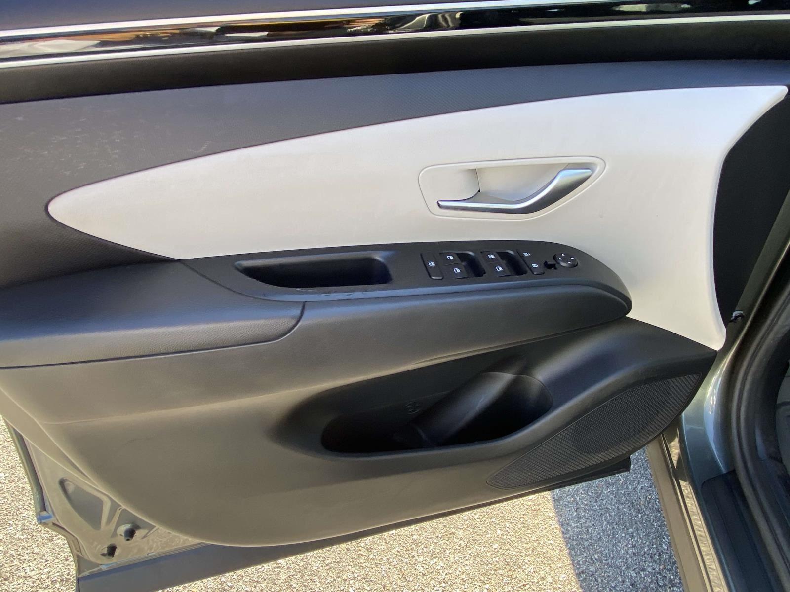 2022 Hyundai Tucson SE photo 6