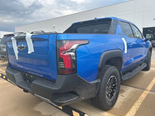 2026 Chevrolet Silverado EV Trail Boss photo 4