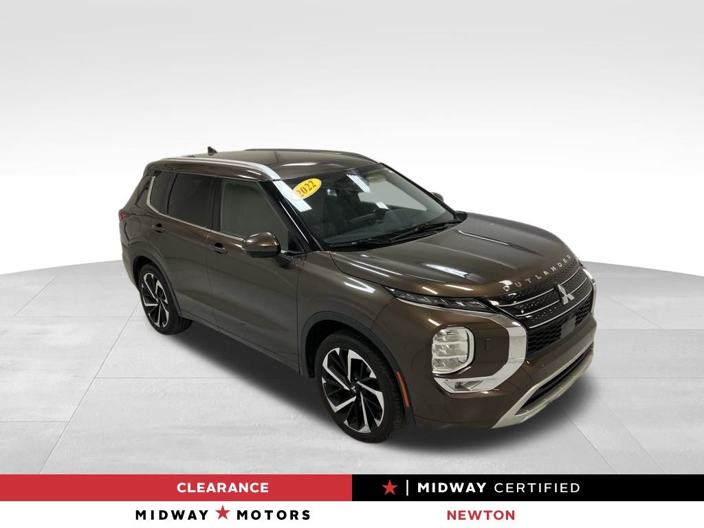 2022 Mitsubishi Outlander SEL Special Edition's photo