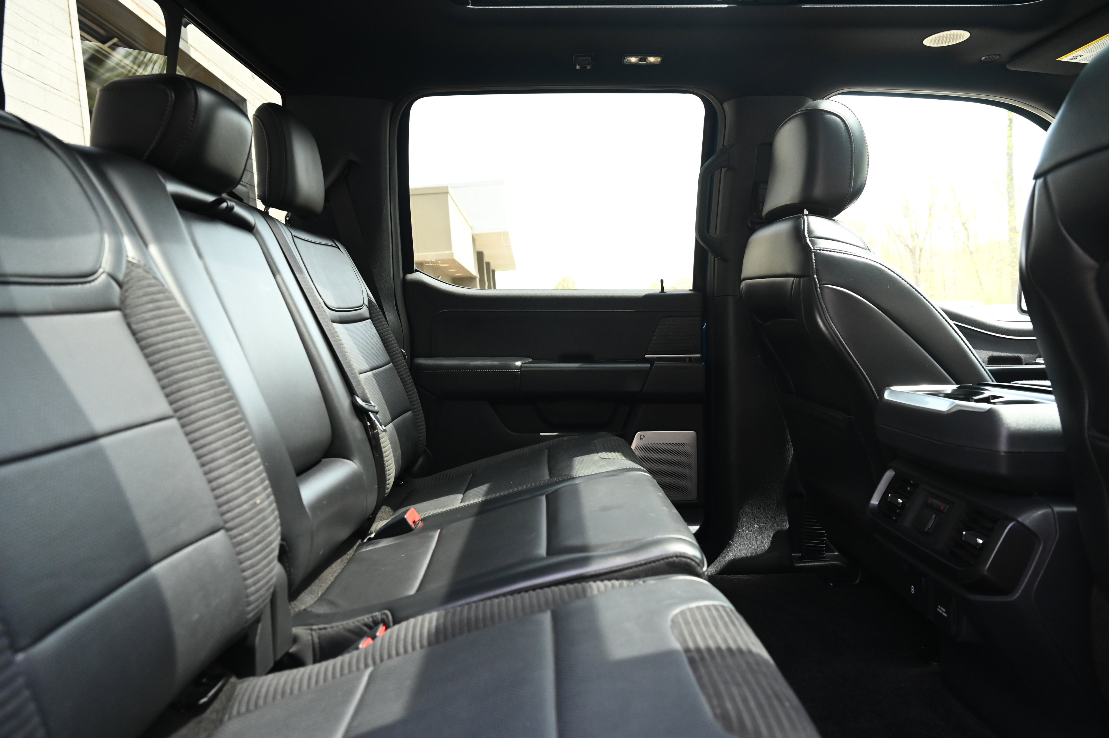 2022 Ford F-150 Raptor photo 31