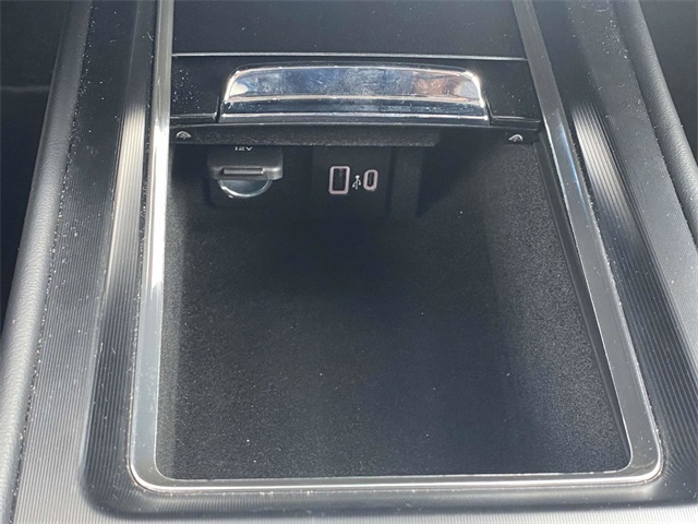 2025 Lincoln Corsair Premiere photo 25