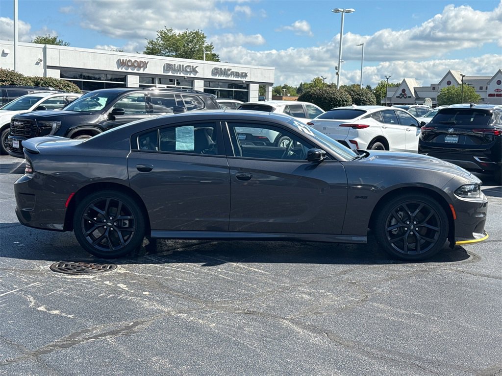 2023 Dodge Charger R/T photo 9
