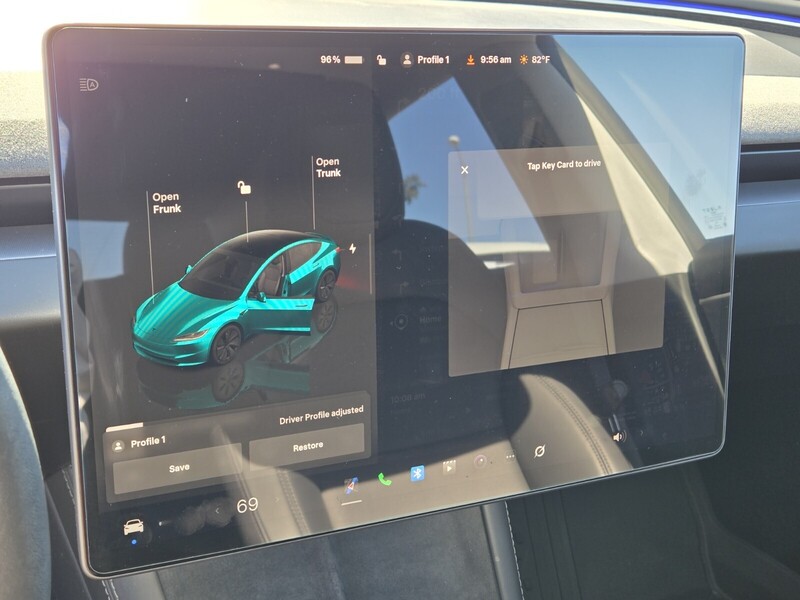 2024 Tesla Model 3 photo 16