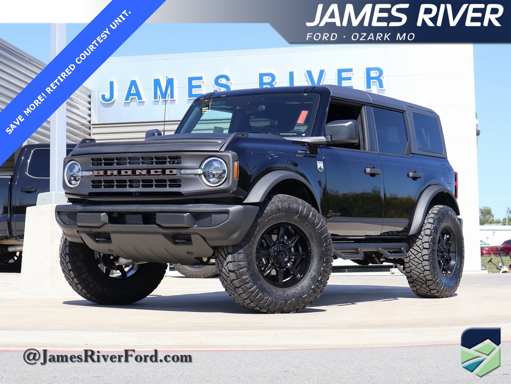 2025 Ford Bronco Big Bend's photo