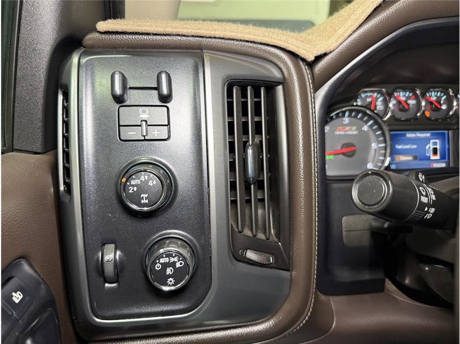 2014 Chevrolet Silverado 1500 LTZ photo 31