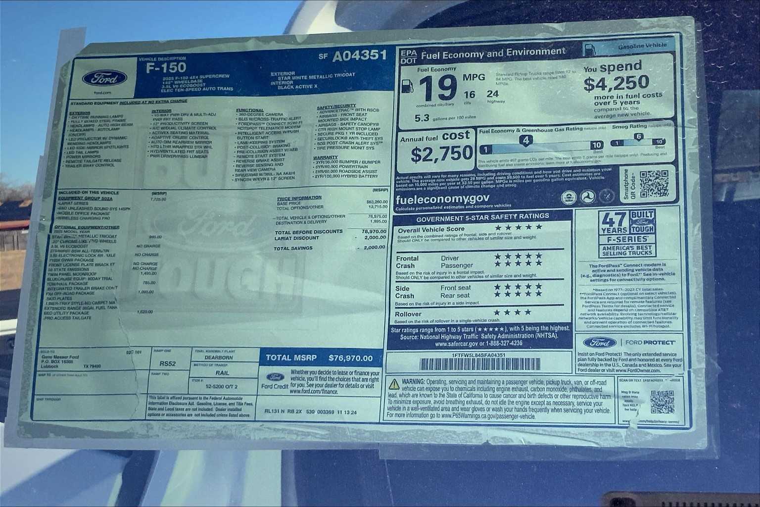 2025 Ford F-150 Lariat photo 17