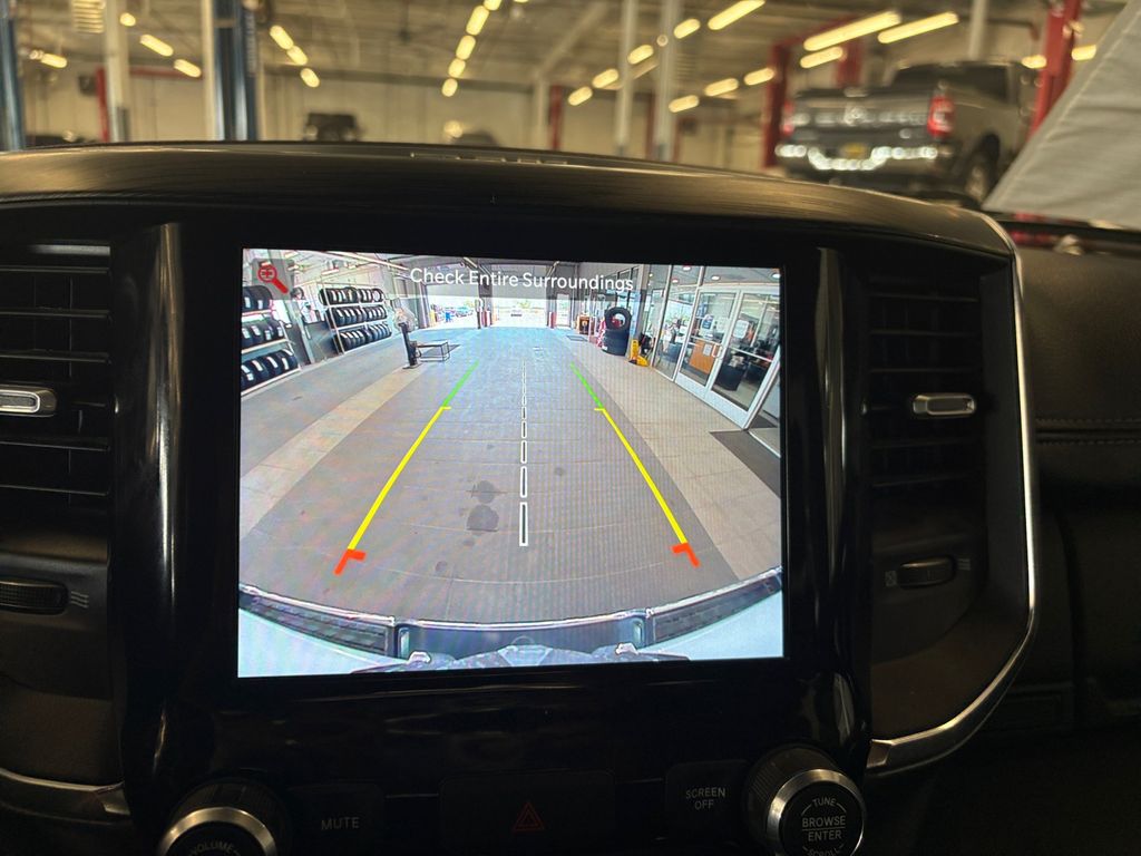 2024 Ram 1500 Laramie photo 23