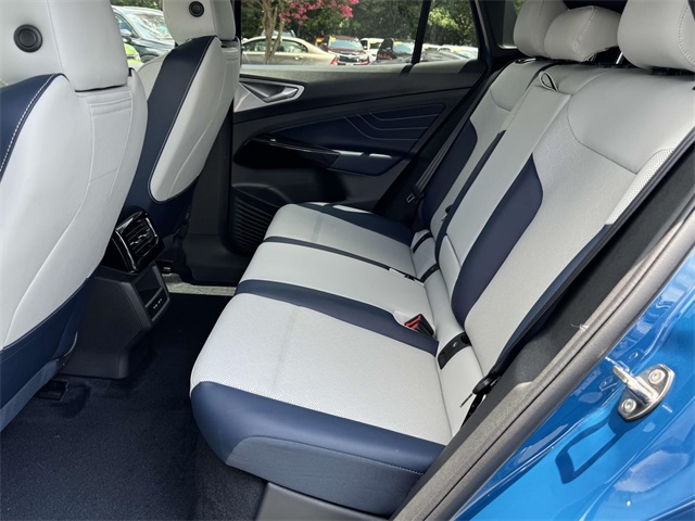 2025 Volkswagen ID.4 Pro S photo 15