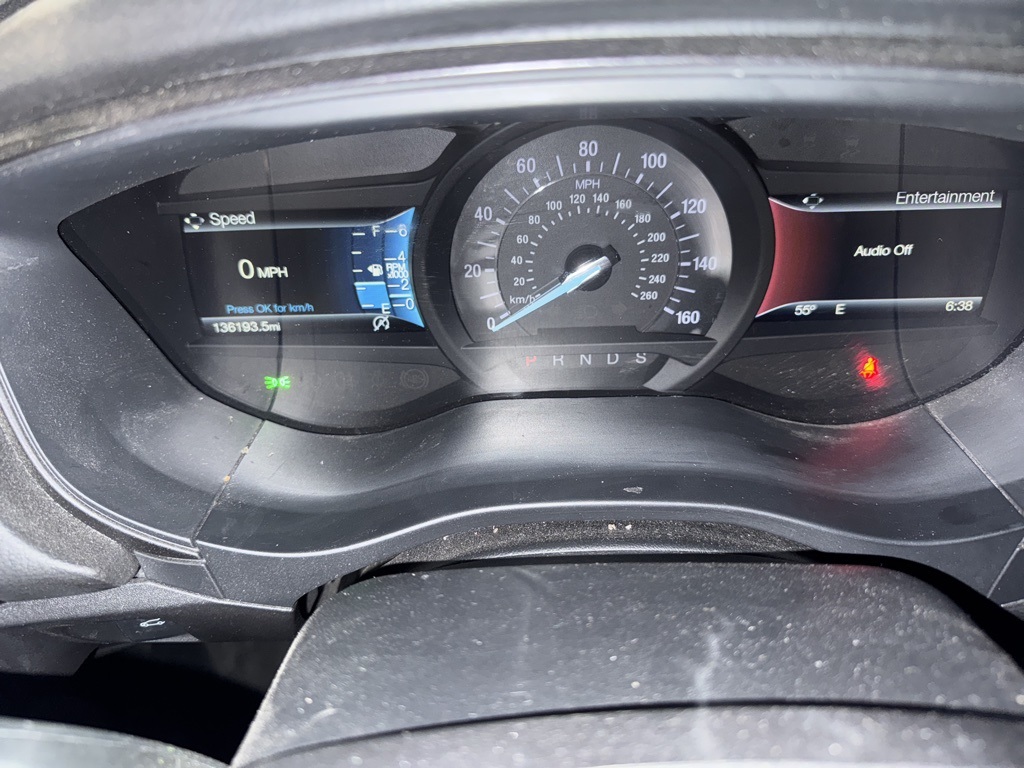 2018 Ford Fusion SE photo 3