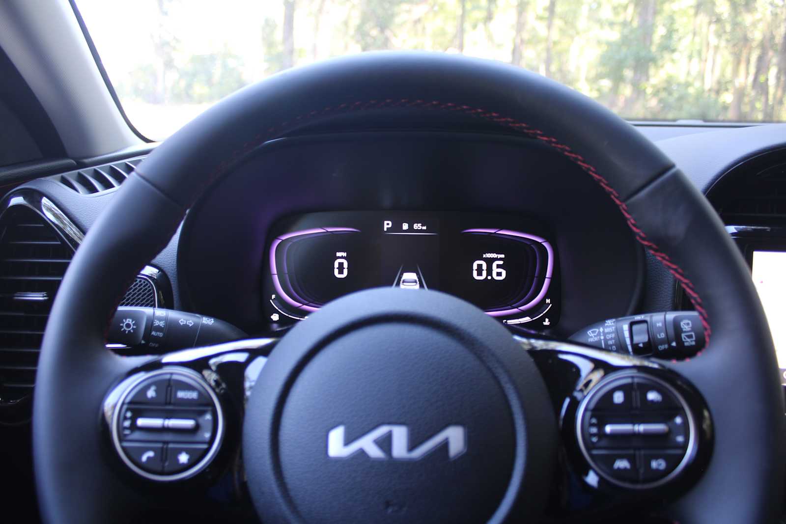 2025 Kia Soul GT-Line photo 23