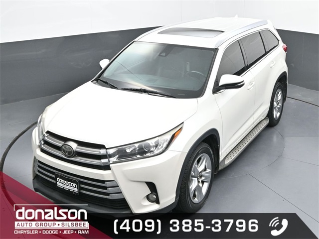 2017 Toyota Highlander Limited photo 18