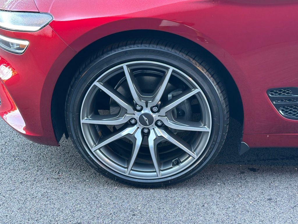 2022 Genesis G70 2.0T photo 10