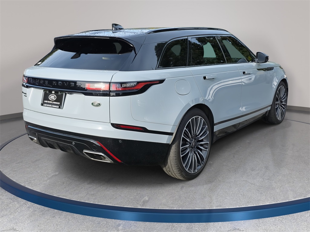 2023 Land Rover Range Rover Velar P400 HST photo 5