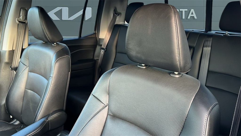 2020 Honda Ridgeline RTL-E photo 12