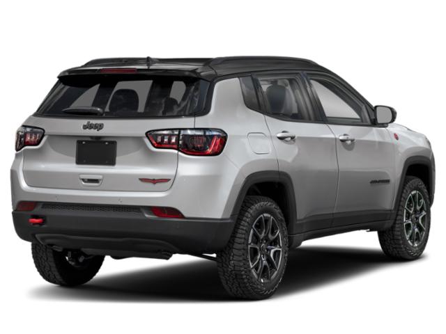 2026 Jeep Compass Trailhawk photo 3