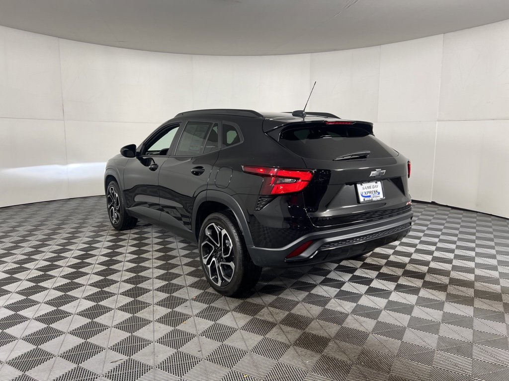 2024 Chevrolet Trax photo 8