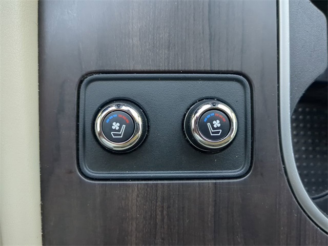 2019 Nissan Murano Platinum photo 19