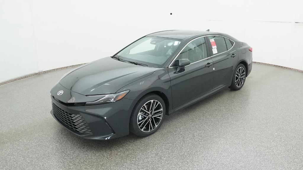 2026 Toyota Camry XLE's photo