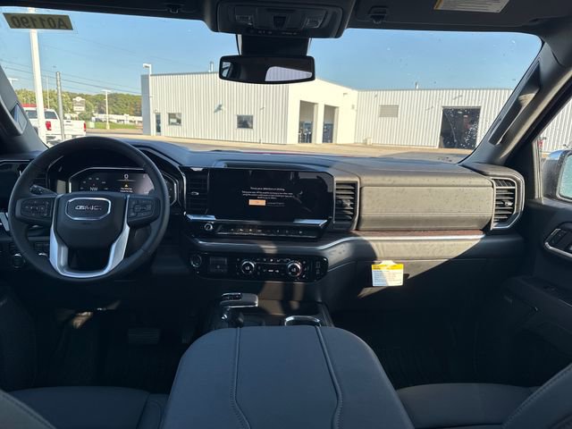 2026 Gmc Sierra 1500 SLT photo 11