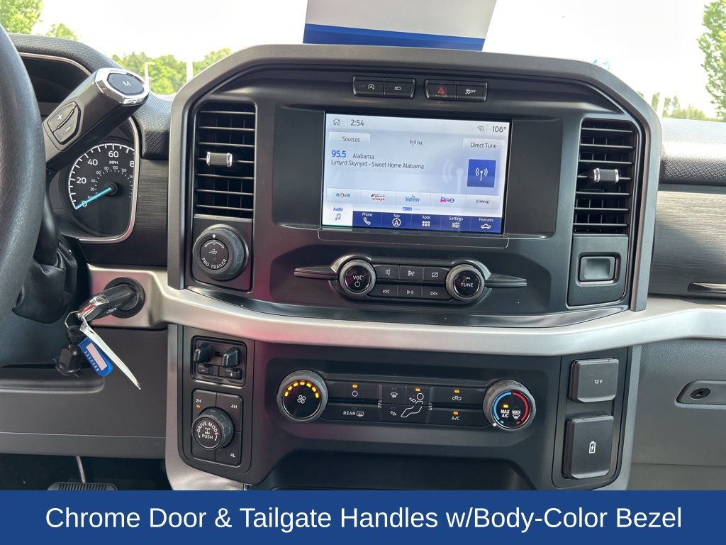 2022 Ford F-150 XLT photo 13