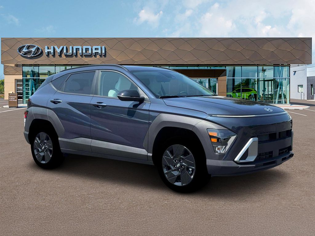 2026 Hyundai Kona SEL photo 2
