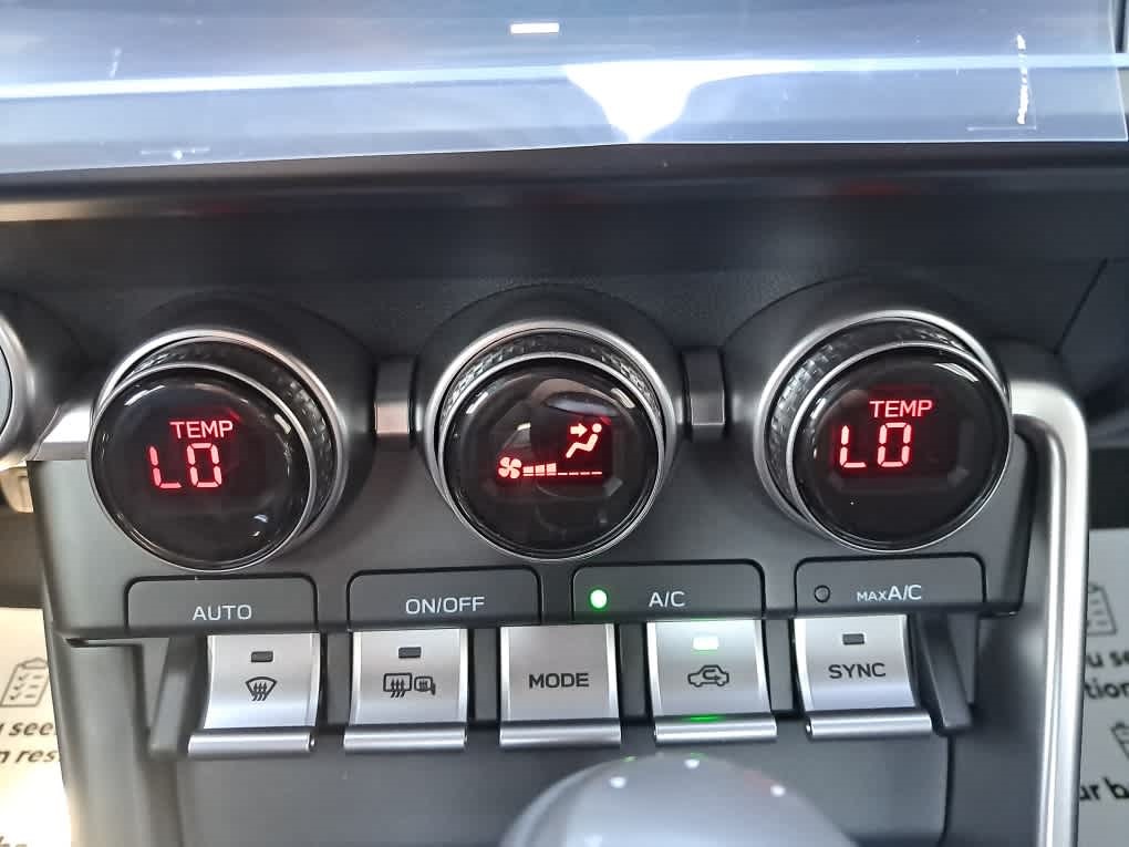 2024 Toyota GR86 photo 22