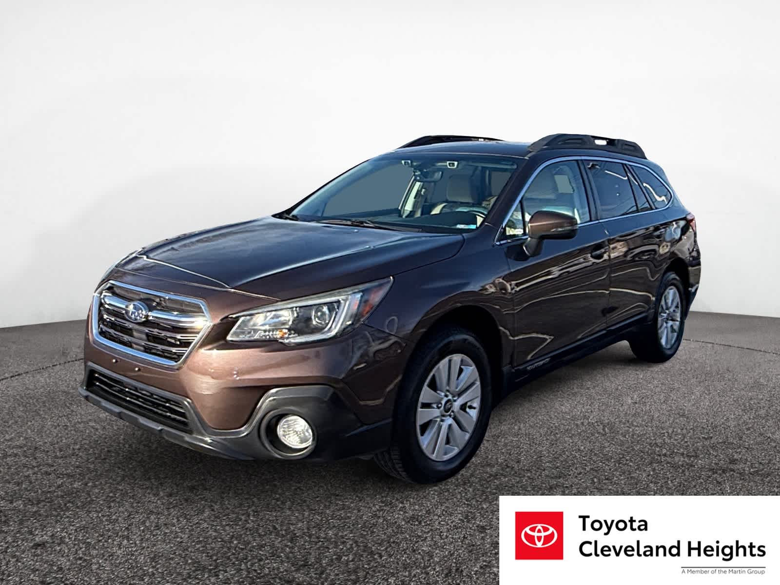 2019 Subaru Outback Premium's photo