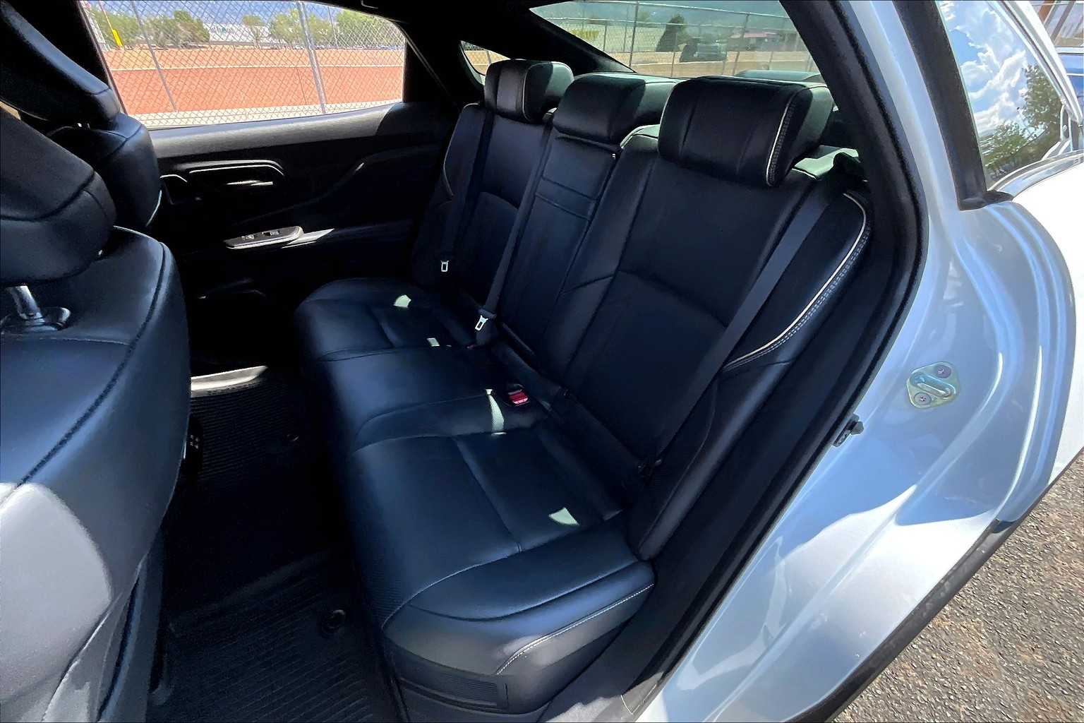 2025 Toyota Crown Platinum photo 17