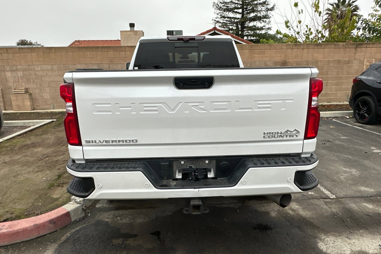 2021 Chevrolet Silverado 2500HD High Country photo 2