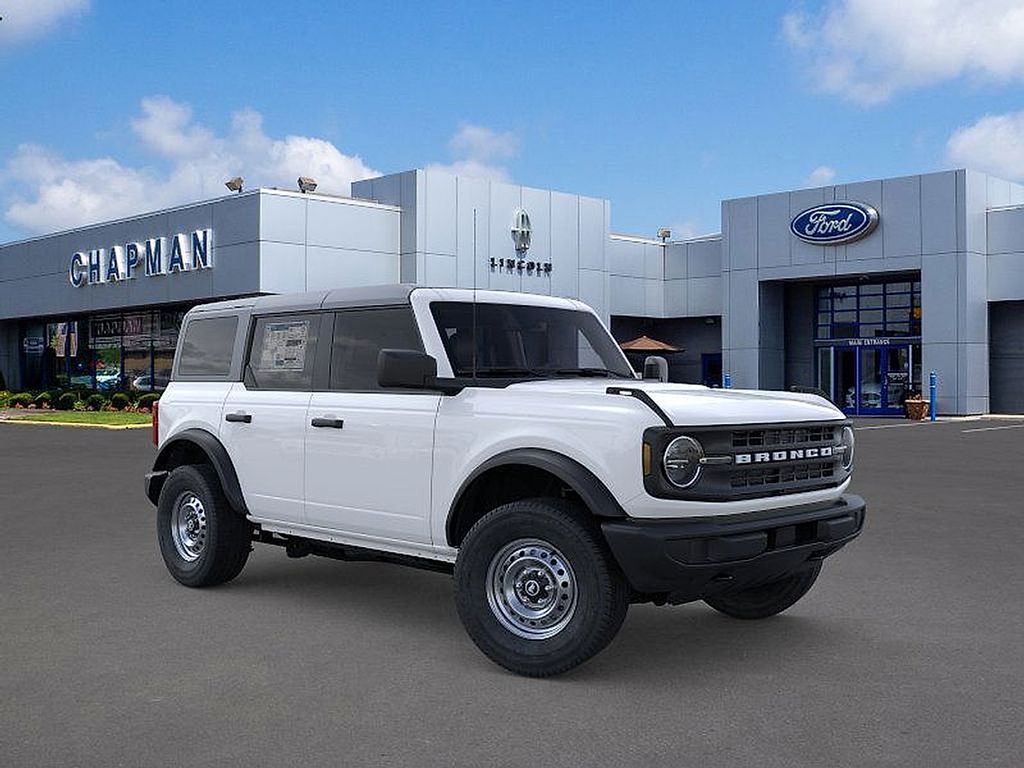 2025 Ford Bronco Base photo 5