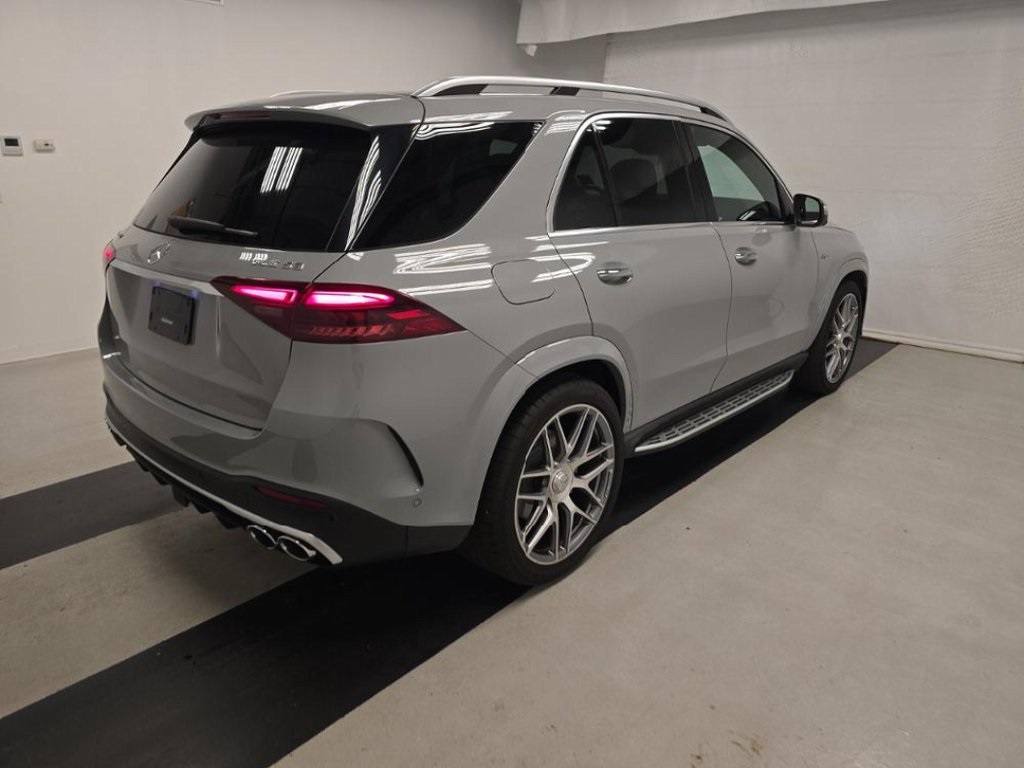2024 Mercedes Benz GLE 53 AMG photo 2